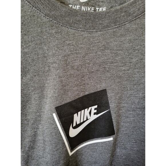 Nike Box Logo Graphic Shirt Men Size Large Black And White Short Sleeve - Picture 2 of 5